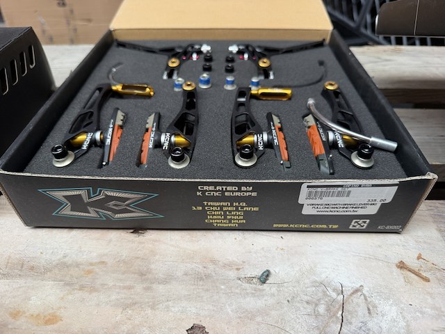 7x racefiets onderdelen w.o. cassette, v-brake set sram - afbeelding 11 van  13