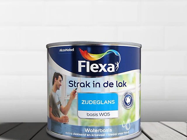 7x strak in de lak acryl zijdeglans - 500 ml, flexa, wit - afbeelding 1 van  2