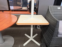 7x tafel (5x rond ø1 m, 2x vierkant 60x70 cm) - afbeelding 5 van  6