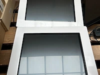 7x touchscreen-monitoren en pos-kassasystemen, w.o. ēlo - afbeelding 3 van  8