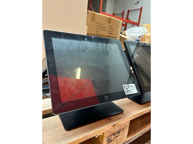7x touchscreen-monitoren en pos-kassasystemen, w.o. ēlo - afbeelding 5 van  8