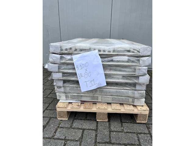 7x type 11 radiatoren hoog 100cm x breed 80cm, sanica, met bovenrooster, wit - afbeelding 1 van  3