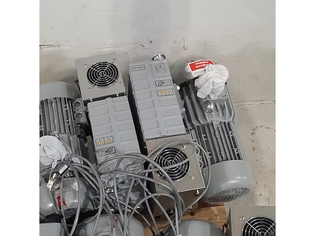 7x vacuümpomp , agilent technologies , ms40+ - afbeelding 5 van  15