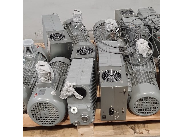 7x vacuümpomp , agilent technologies , ms40+ - afbeelding 10 van  15