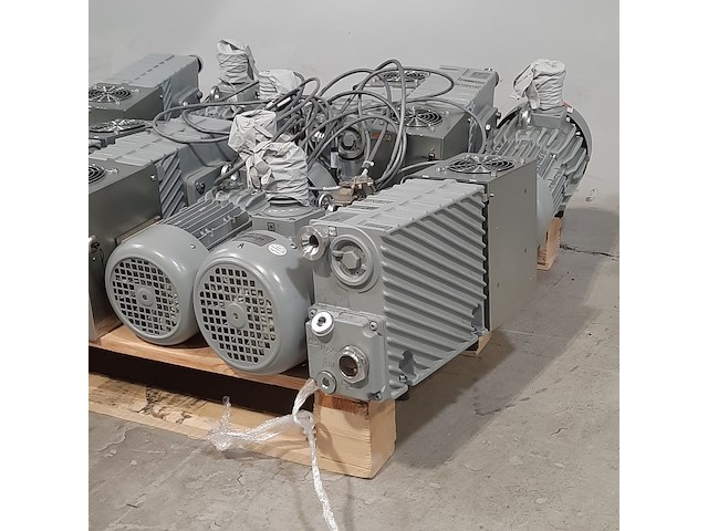 7x vacuümpomp , agilent technologies , ms40+ - afbeelding 13 van  15