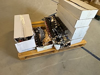 7x verdeler en diverse onderdelen - afbeelding 1 van  6