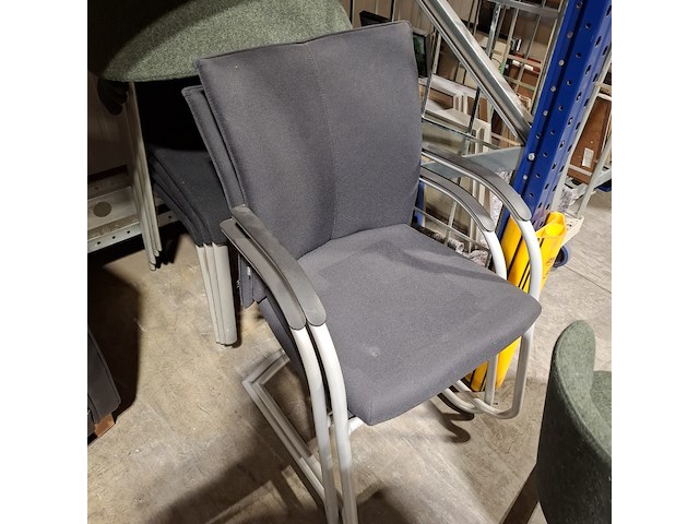 7x vergaderstoel, o.a. pedrali/klöber - afbeelding 5 van  8