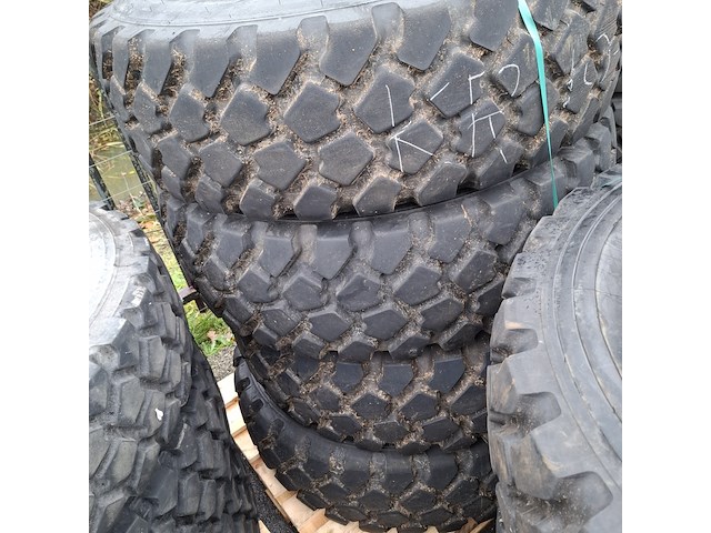7x vrachtwagenband en 1x terreinband, michelin/cooper, o.a. xzl - afbeelding 5 van  11