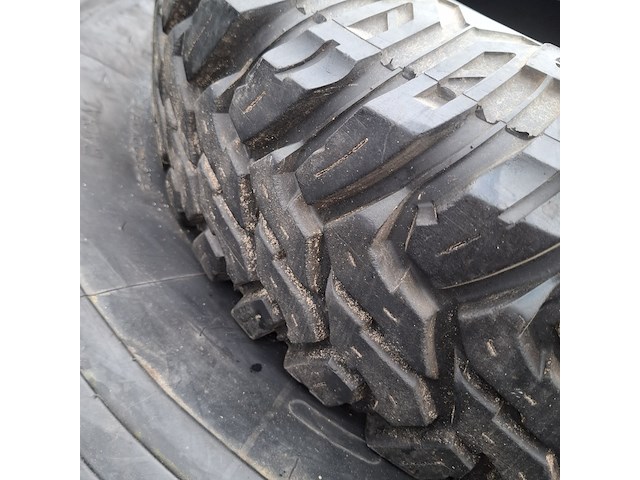 7x vrachtwagenband en 1x terreinband, michelin/cooper, o.a. xzl - afbeelding 9 van  11