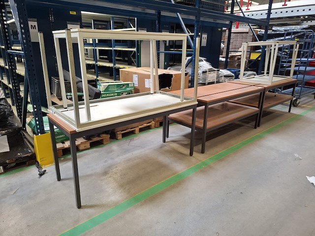 7x werktafel - afbeelding 1 van  4