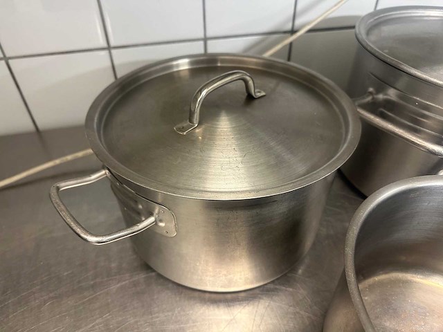 8-delige set pannen - afbeelding 2 van  3