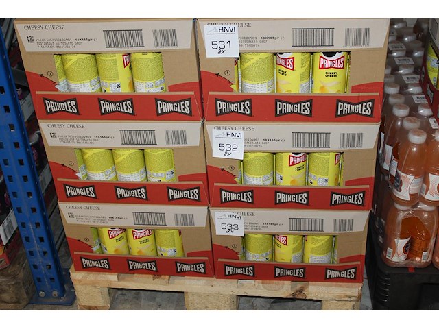 8 dozen pringles cheesy cheese. 152 bussen. - afbeelding 1 van  2