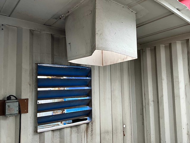 8 ft. container - afbeelding 5 van  7