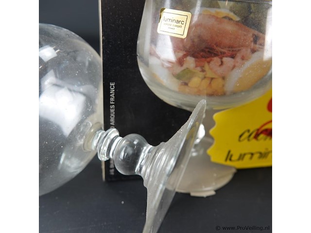 8 glazen coupes - afbeelding 5 van  5