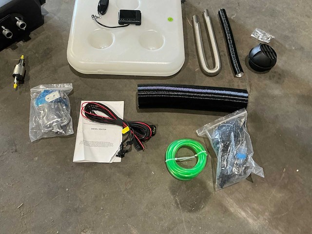 8 kw luchtverwarmer / heater op diesel - afbeelding 3 van  6