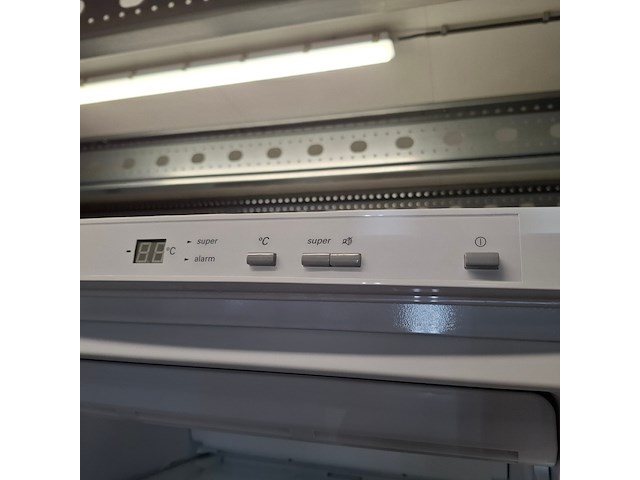8 laden vriezer no frost a+++, siemens, kggsuu40a - afbeelding 6 van  8