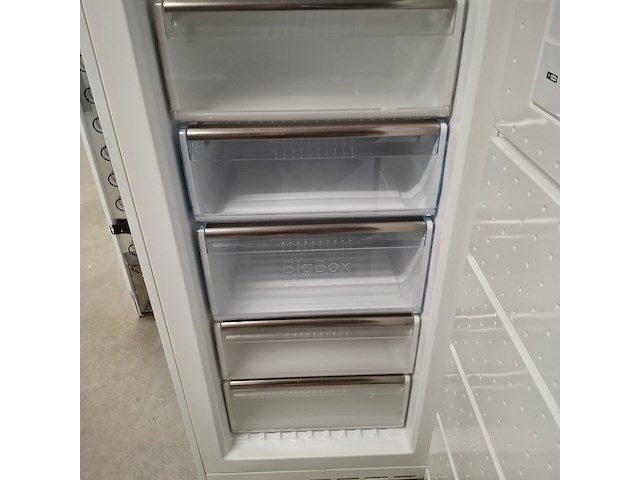 8 laden vriezer no frost a++, siemens semi professioneel, gs40na31 - afbeelding 4 van  7