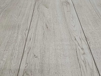 8 m2 laminaat plank - 1380 x 244 x 8 mm - afbeelding 1 van  3