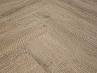8 m2 pvc spc click visgraat - 750 x 150 x 6,5 mm - afbeelding 1 van  3
