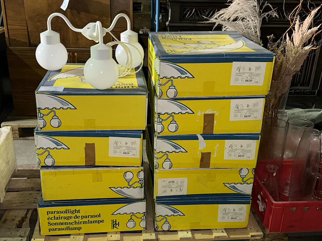 8 parasollampen - afbeelding 1 van  5