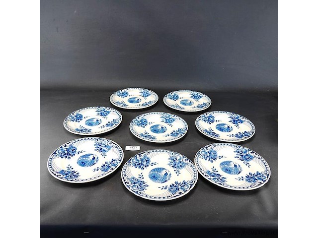 8 societé ceramique maestricht decor peacock borden - afbeelding 1 van  5