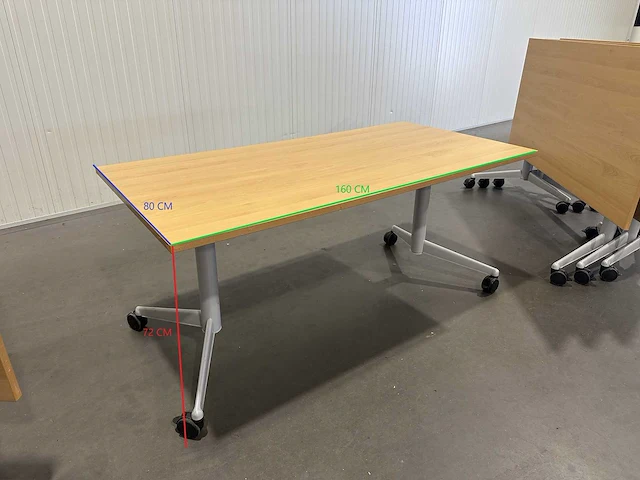 8 verrijdbare inklapbare bureau tafels - afbeelding 2 van  4