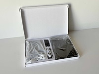 8'' wifi tablet pc, quad-core + toetsenbord + cover + oordopjes + usb-kabel - afbeelding 2 van  6