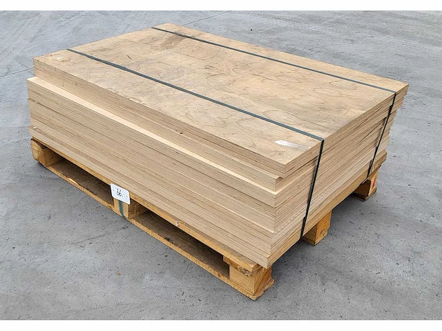 8 x berken multiplex 40mm ( 7.2 m2 ) - afbeelding 3 van  7