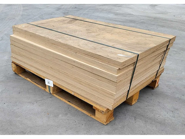 8 x berken multiplex 40mm ( 7.2 m2 ) - afbeelding 6 van  7