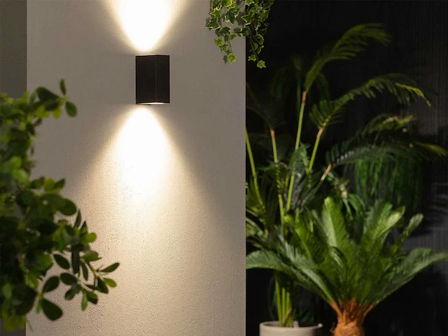 8 x gt walilight eco wand lampen zwart - afbeelding 1 van  7