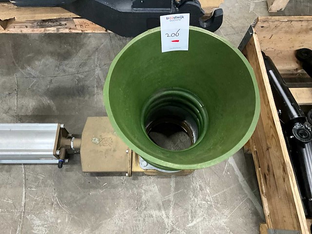 8” zuigarm trechter - afbeelding 2 van  3