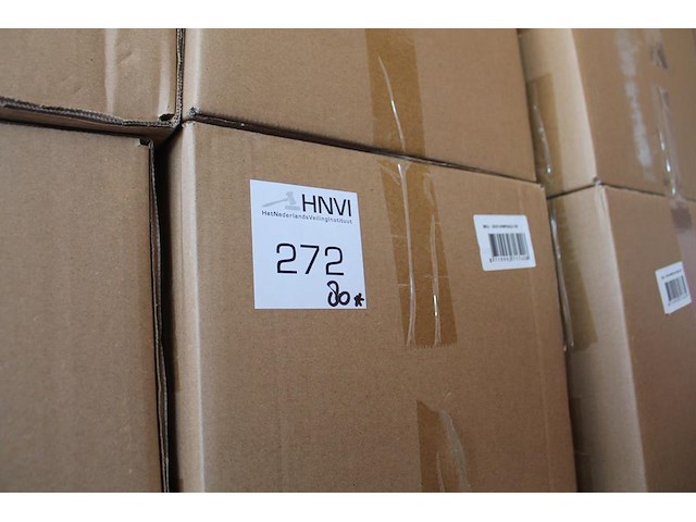 80 laadpalen met hoogte 130 cm, kabelhaak en houder voor stekker. - afbeelding 6 van  6