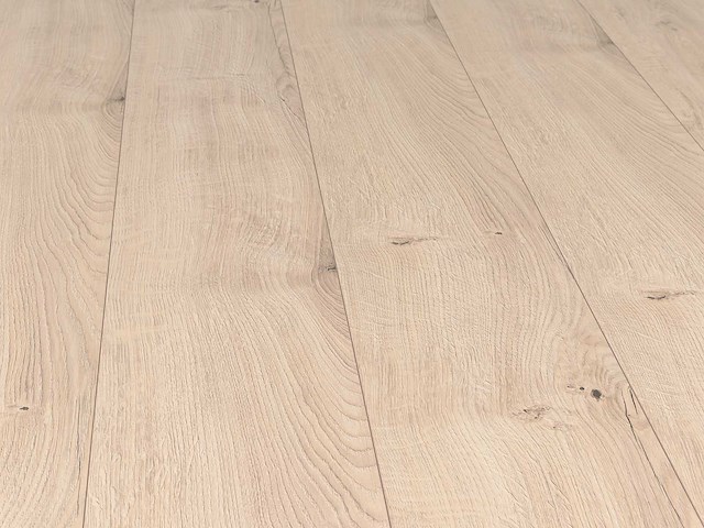 80 m2 laminaat plank - 1383 x 193 x 7 mm - afbeelding 1 van  4