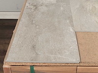 80 m2 pvc click tegel met xps onderlaag - 610 x 305 x 4,4 mm - afbeelding 2 van  4