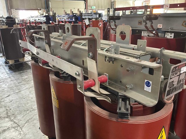 800 kva sea transformator 21.500 / 1.000 volt - afbeelding 10 van  13