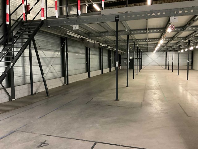 800 m2 entresolvloer - afbeelding 1 van  53