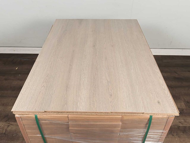 81 m2 laminaat plank - 1383 x 193 x 12 mm - afbeelding 3 van  4