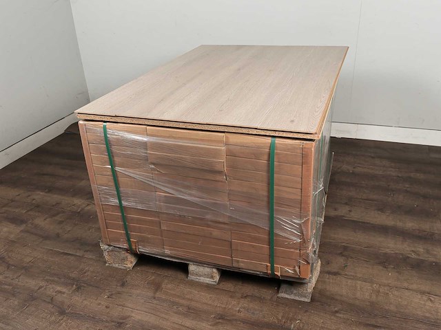 81 m2 laminaat plank - 1383 x 193 x 12 mm - afbeelding 4 van  4