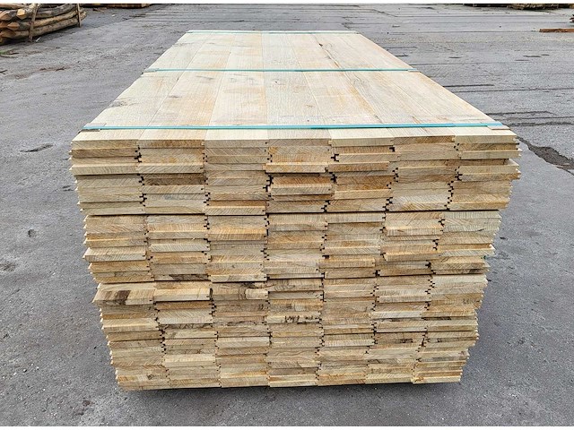 82m2 afrikaans eiken vloerdelen 18 x 140 mm, lengte 210cm ( 280x ) - afbeelding 1 van  4
