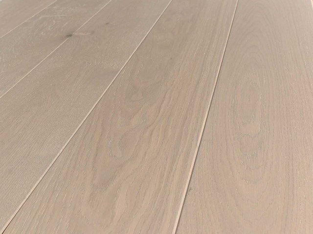 83 m2 parket eiken xl mutliplank - 1800 x 180 x 14 mm - afbeelding 1 van  4