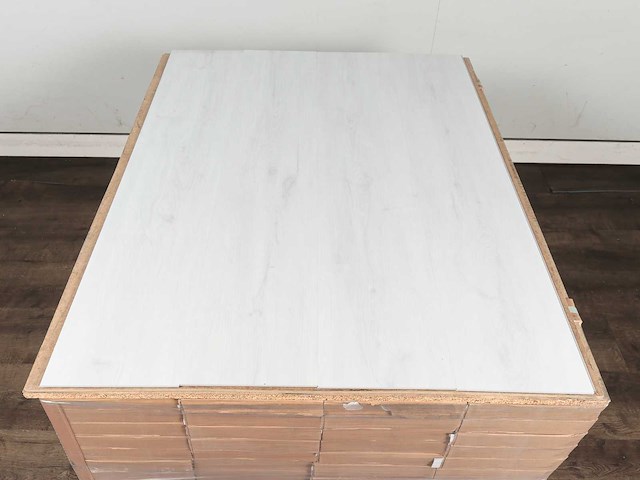 83 m2 pvc spc click vinyl plank met xps onderlaag - 1220 x 228 x 5+1 mm - afbeelding 3 van  4