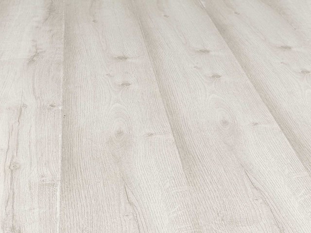 84 m2 laminaat plank - 1383 x 193 x 10 mm - afbeelding 1 van  4