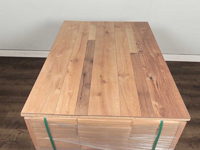 84 m2 laminaat plank - 1383 x 193 x 8 mm - afbeelding 3 van  4