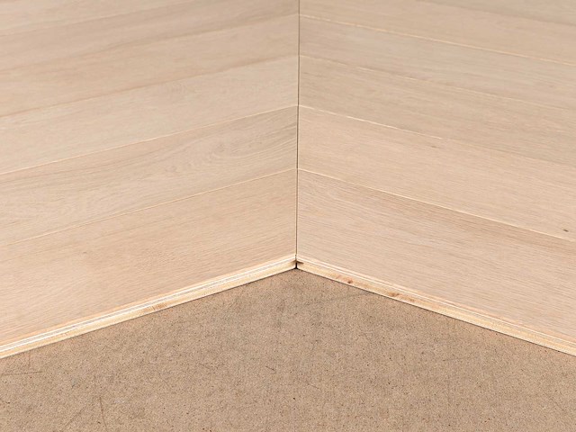 84 m2 parket eiken hongaarse punt onbehandeld mutliplank - 657 x 125 x 14 mm - afbeelding 2 van  4