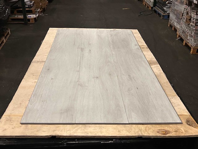 84 m2 pvc click plank - 1238,8 x 212 x 4,5 mm - afbeelding 2 van  2