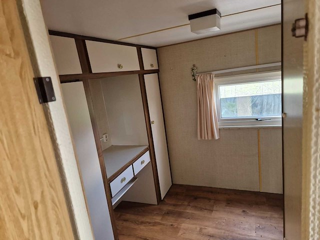 8,45x3,12x3,35 m kunststof chalet - afbeelding 7 van  18