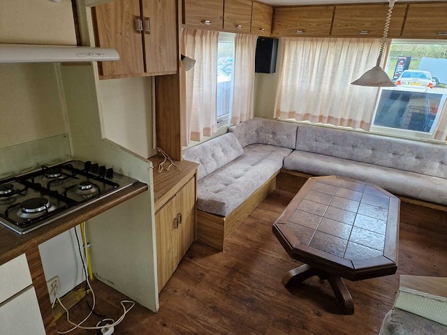 8,45x3,12x3,35 m kunststof chalet - afbeelding 12 van  23