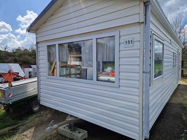 8,45x3,12x3,35 m kunststof chalet - afbeelding 21 van  23