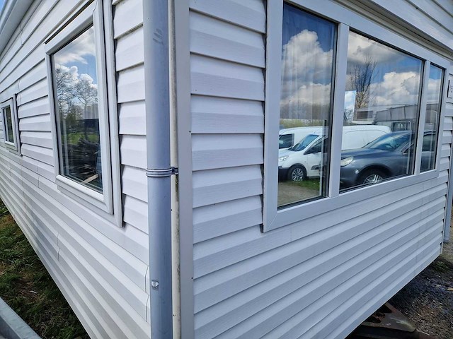 8,45x3,12x3,35 m kunststof chalet - afbeelding 6 van  33