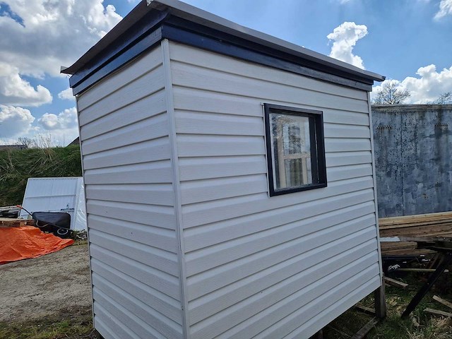 8,45x3,12x3,35 m kunststof chalet - afbeelding 9 van  33